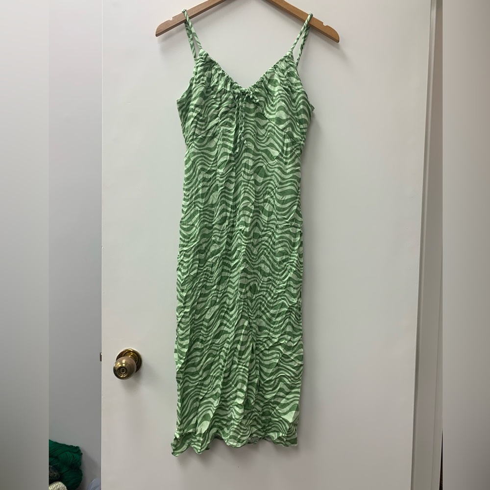 Green dress size medium. Wild fable